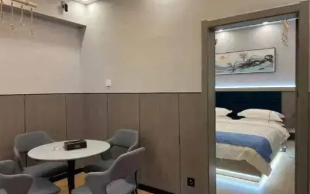 Aite Intelligence Home Furnishings 520 Experience Hall