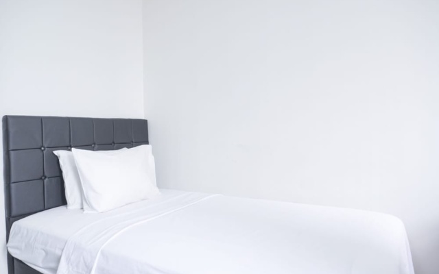 Cozy Living Studio Transpark Cibubur Near Shopping Center Apartment – Guest Rooms – Depok