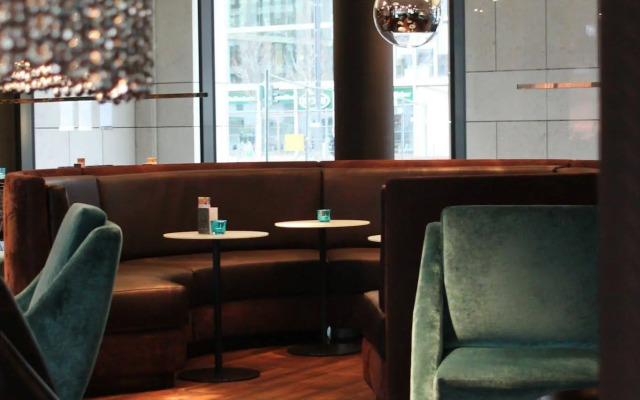 Motel One Frankfurt - Messe
