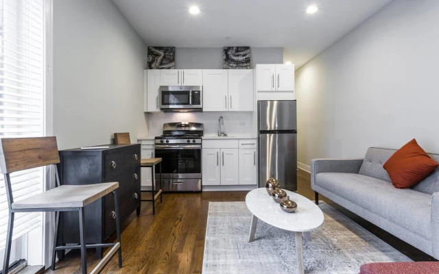 Comfy Executives Studio