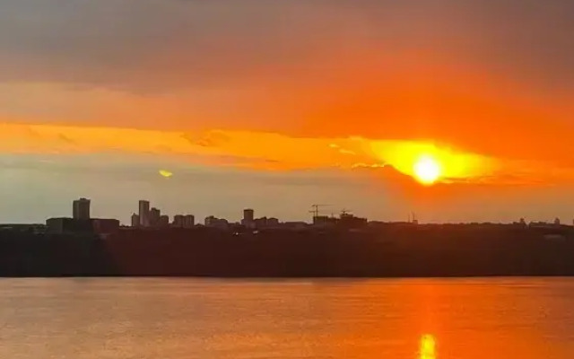 Perfect Lake view Entire Apartment