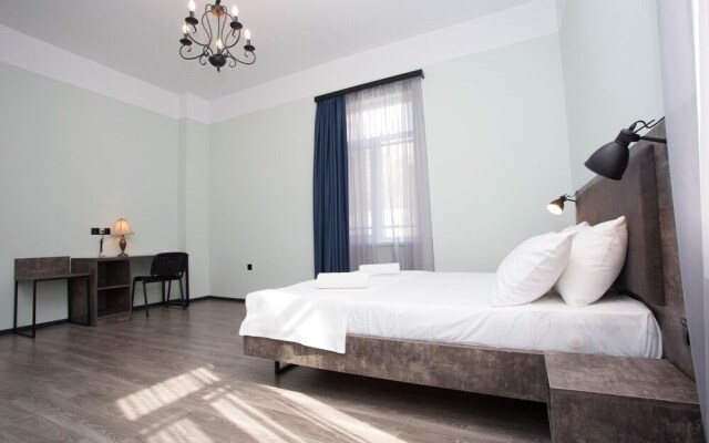 Tbilisi Blue Doors Hostel & Hotel