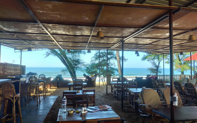 Peace Garden Beach Resort