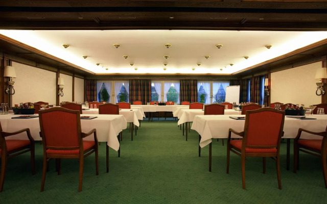 Romantik Berghotel Astenkrone