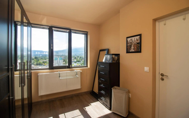 Vitosha View Apartment with Parking