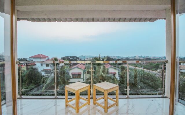 Oyo 10296 Home Sunset View 3Bhk Dona Paula