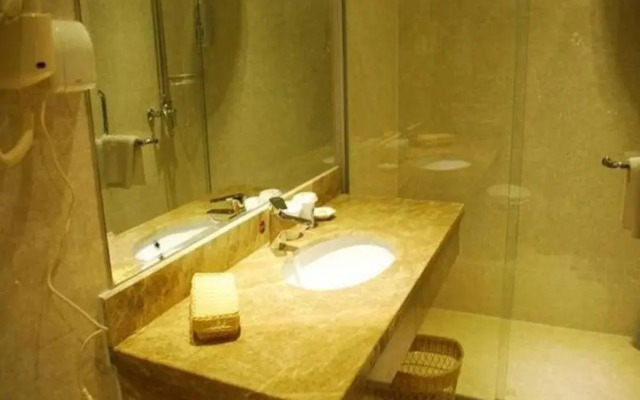 GreenTree Inn Chuzhou Dingyuan County People's Square General Hospital Business Hotel