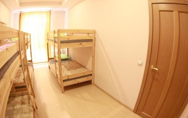 Everest Hostel