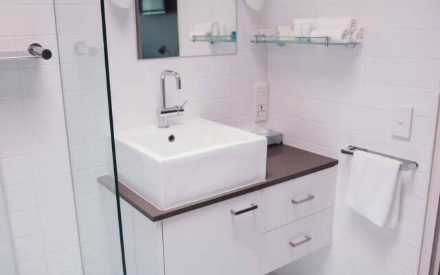 Alexandra Hills Hotel Suites