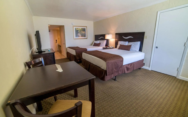 Seahaven Beach Hotel