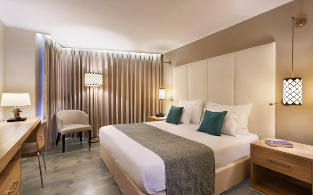 Oasis Spa Club Dead Sea Hotel