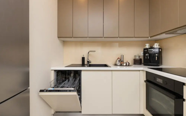 Albatross Towers Apartments by Renters