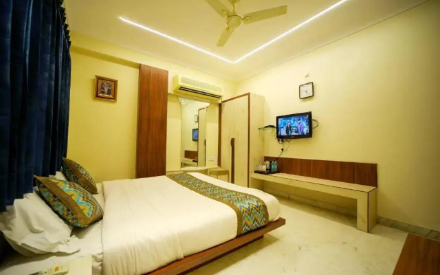 The Sky Comfort Hotel Shri Vithalesh