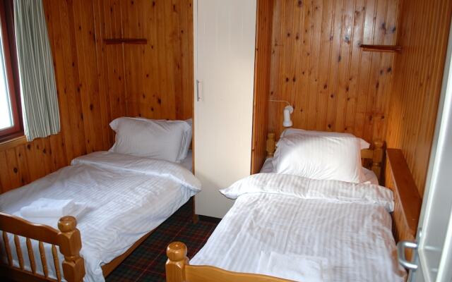 Loch Monzievaird Self Catering