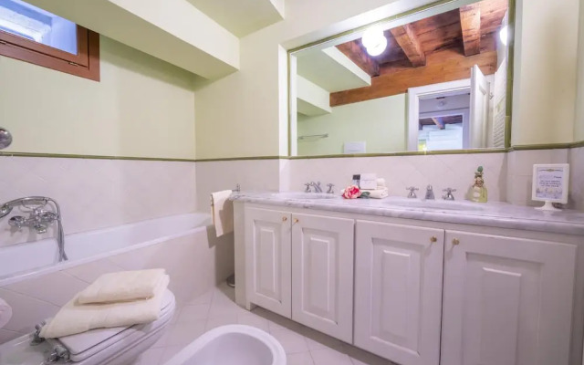 Villa Faccioli Bosso With Shared Pool