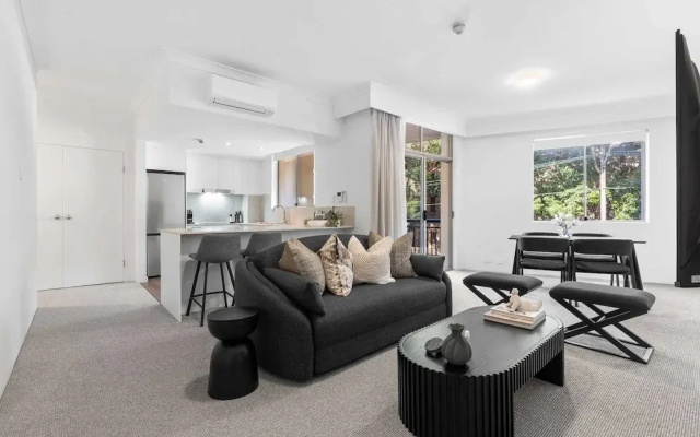 Camperdown Cozy Corner 1