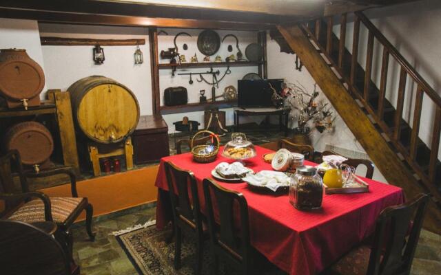 Litheon House