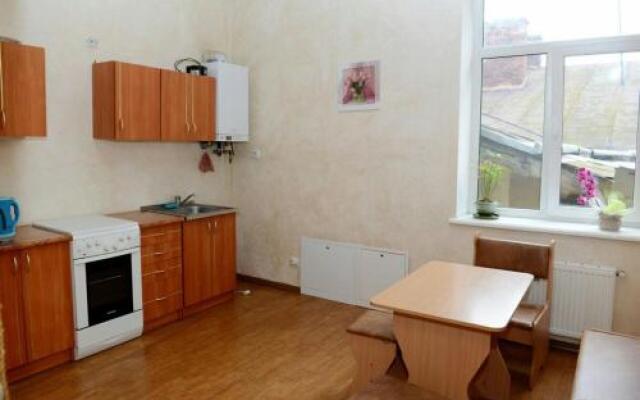 Lviv's Prospekt Shevchenka Apartments
