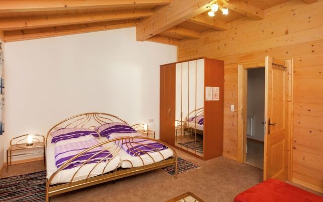 Cozy Apartment in Bramberg am Wildkogel With Balcony