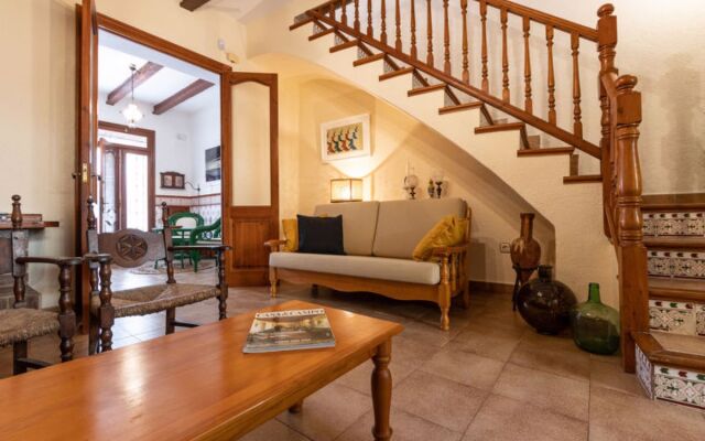 HOUSE CAL JUAN RODA DE BARà