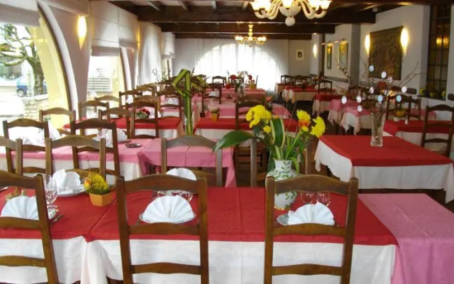 Hotel Restaurant Du Commerce