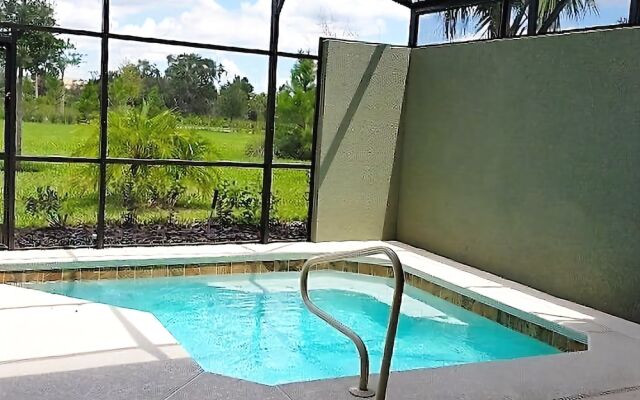 ST4746TD Solterra - Four Bedroom Townhouse