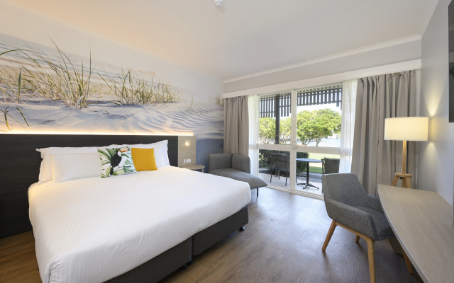 Novotel Sunshine Coast Resort