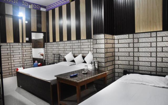 Hotel Kaushalya Residency , Berinag