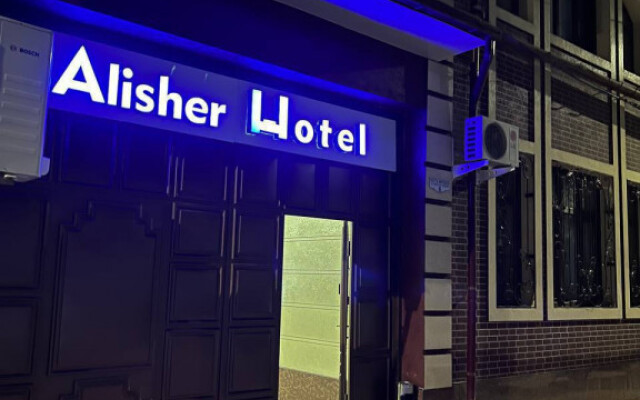Alisher Hotel by SHOSH