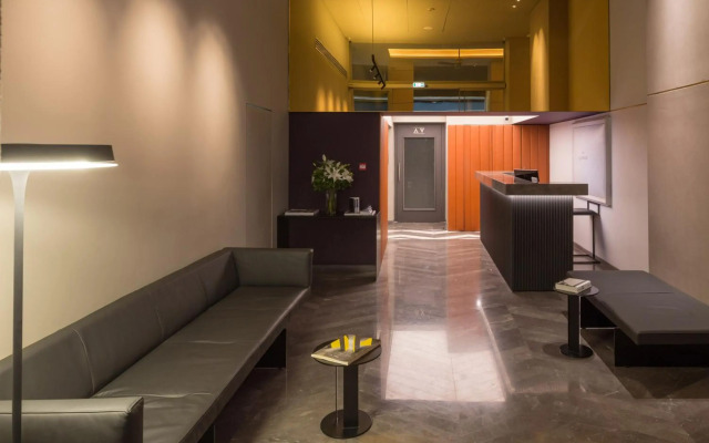 Lozenge Hotel
