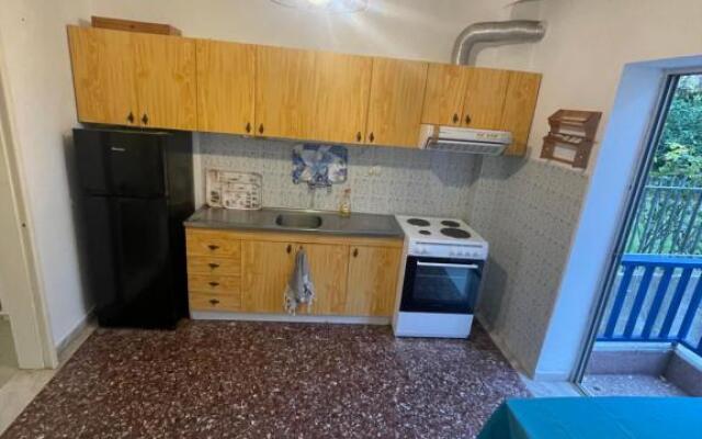 Zer, Nea Irakleia 630 80, Greece
