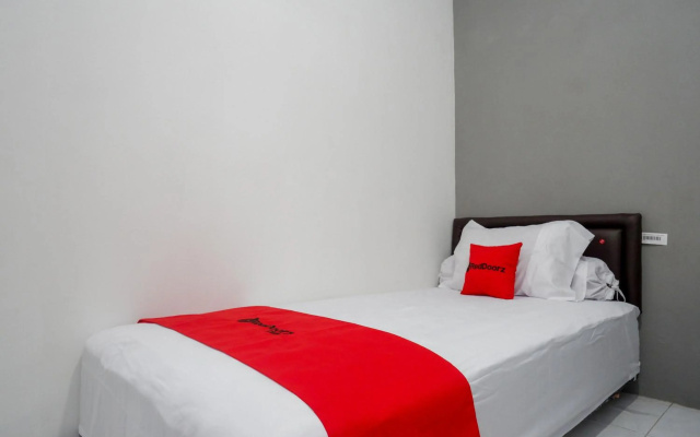 KoolKost Syariah near Universitas PGRI Semarang - Minimun Stay 6 Nights