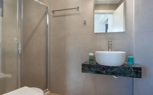 Mesmerising Villa in Plaka Elounda With Pool