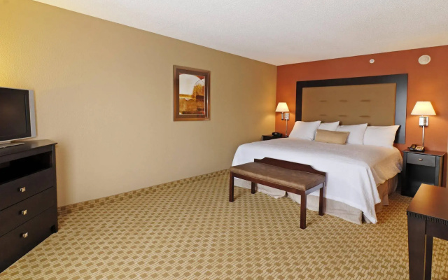 Hampton Inn & Suites Herndon-Reston