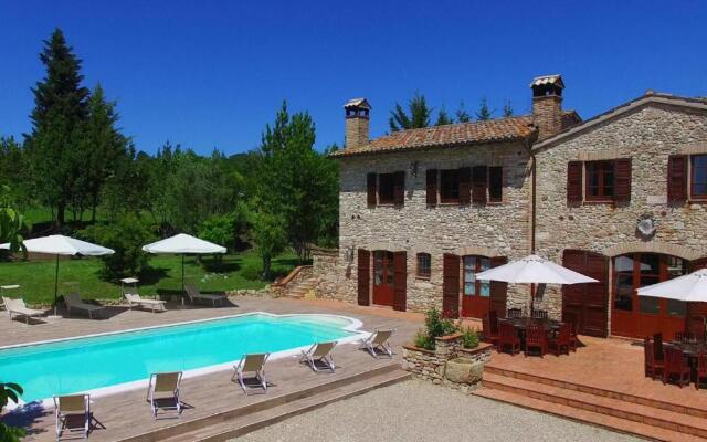 BORGO DEI CIPRESSI 12&2, Emma Villas