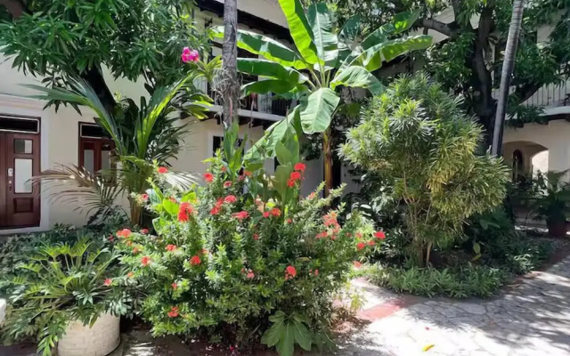 Paseo Colonial - El Monasterio 4