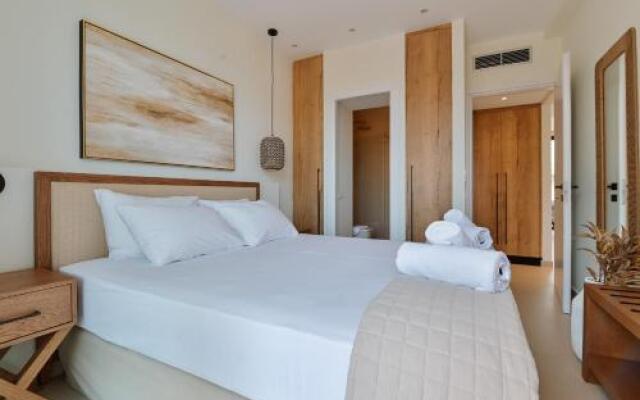Melior  Luxury Villas