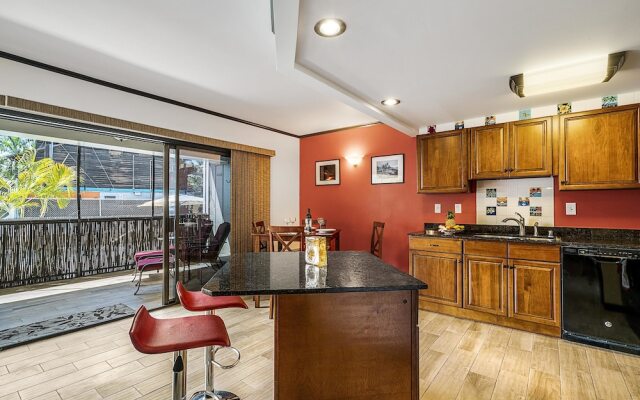 Kona Plaza 112 - 2 Br Condo