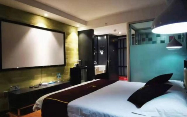 Eaka 365 Hotel(Handan Fengfeng Fuyang dong Road )