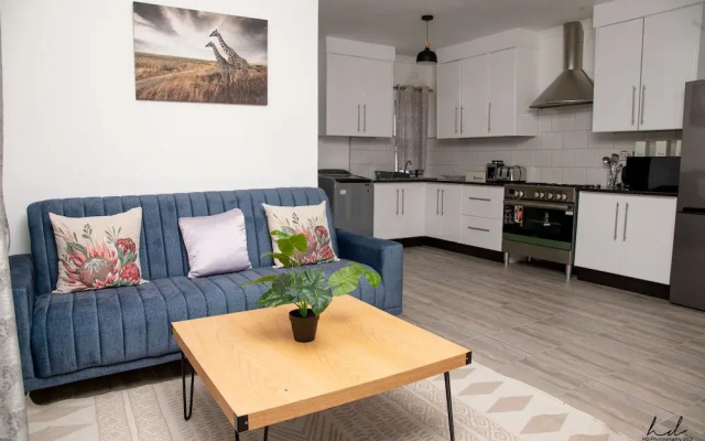 Grey Mansion BnB