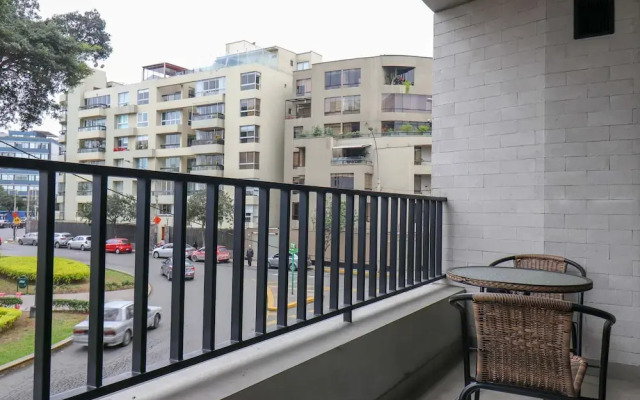 w Brilliant 1BR w Amazing Balcony in Miraflores
