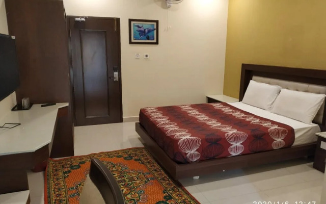 The Grand Park Hotel