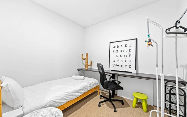 Resort facilities 4 bedroom Apartment OP – Guest Rooms – Sydney