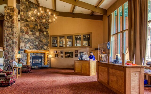 Fairmont Hot Springs Resort