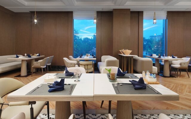 Crowne Plaza Dujiangyan by IHG