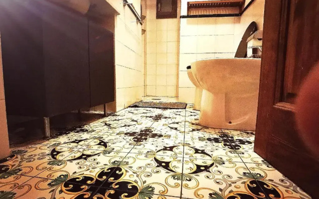 Perfect Location In Center