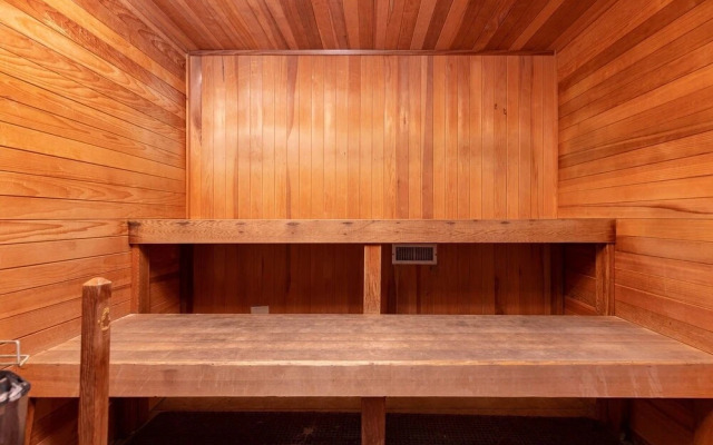 Seawind 809 3 Bedroom Condo