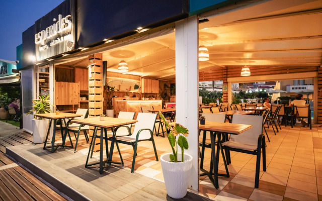 Esperides Beach Hotel Apartments