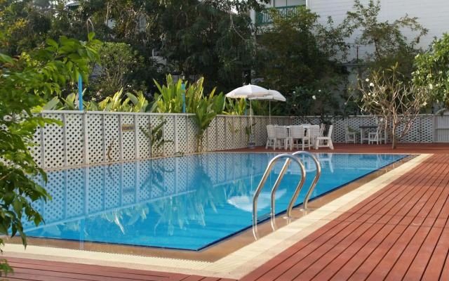 Makmai Villa