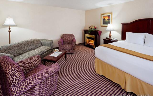 Holiday Inn Express Paramus